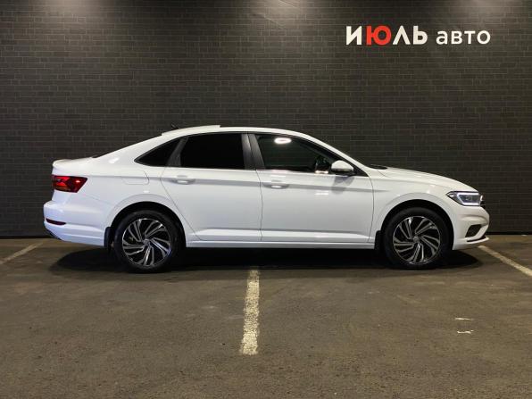 Volkswagen Jetta VII с пробегом 2020 года, цена 1 990 000 рублей, 70080 км, седан, Автокод Объявления