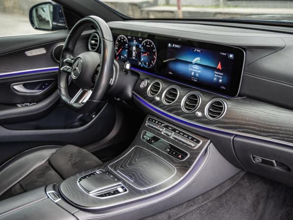 Mercedes-Benz E-Класс V (W213 S213 C238) Рестайлинг с пробегом 2021 года, цена 3 998 000 рублей, 146500 км, седан, Автокод Объявления