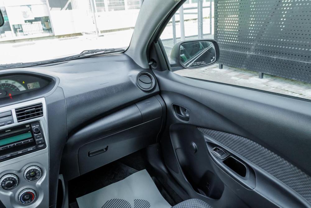 Toyota Yaris II Ульяновск  - изображение 10