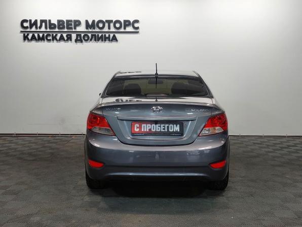 Hyundai Solaris I с пробегом 2012 года, цена 540 000 рублей, 289000 км, седан, Автокод Объявления