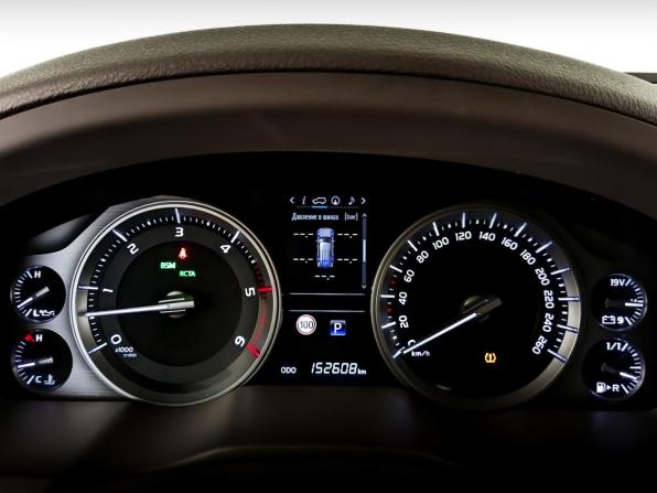 Toyota Land Cruiser 200 Series Рестайлинг 2 с пробегом 2015 года, цена 4 900 000 рублей, 152605 км, внедорожник, Автокод Объявления