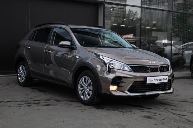 Kia Rio IV Рестайлинг с пробегом 2022 года, цена 2 260 000 рублей, 2380 км, хэтчбек, Автокод Объявления