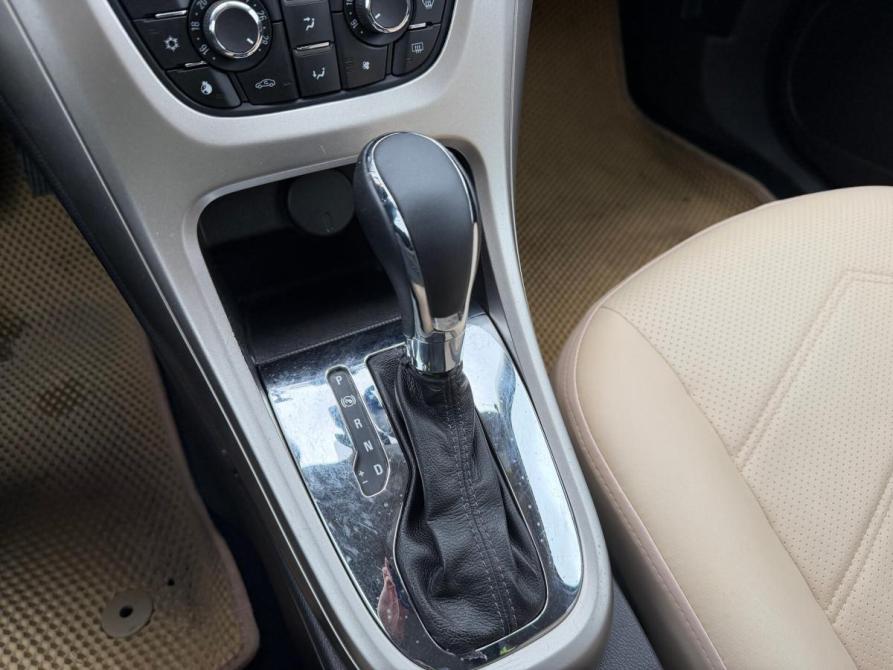 Opel Astra J Сыктывкар  - изображение 25