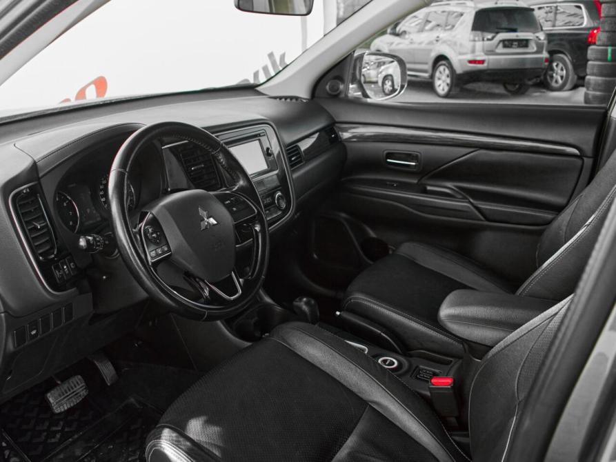 Mitsubishi Outlander III Рестайлинг 2 Екатеринбург  - изображение 10