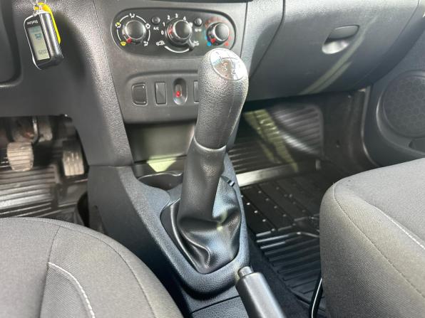 Renault Logan II Рестайлинг с пробегом 2019 года, цена 1 120 000 рублей, 71397 км, седан, Автокод Объявления