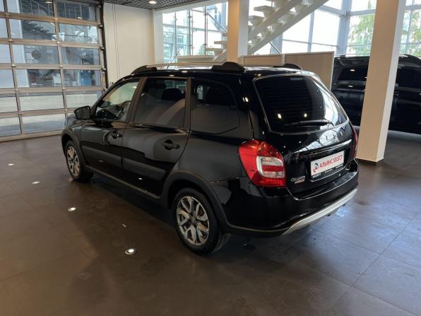 Lada (ВАЗ) Granta I Рестайлинг с пробегом 2023 года, цена 952 000 рублей, 40864 км, универсал, Автокод Объявления