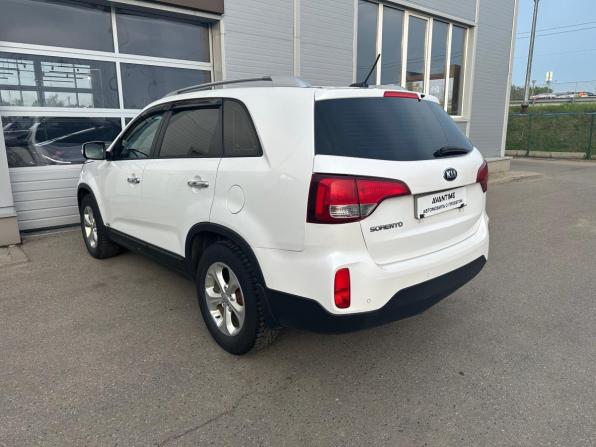 Kia Sorento II Рестайлинг с пробегом 2018 года, цена 1 350 000 рублей, 200697 км, внедорожник, Автокод Объявления