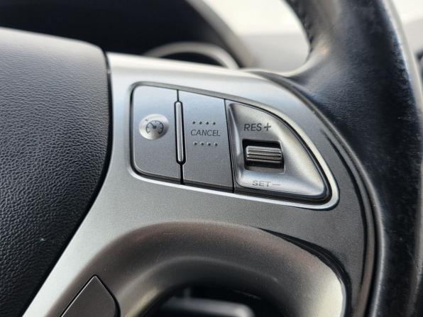 Hyundai ix35 I с пробегом 2012 года, цена 1 220 000 рублей, 111386 км, внедорожник, Автокод Объявления