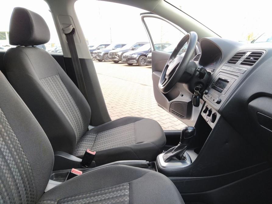 Volkswagen Polo V Рестайлинг Екатеринбург  - изображение 12