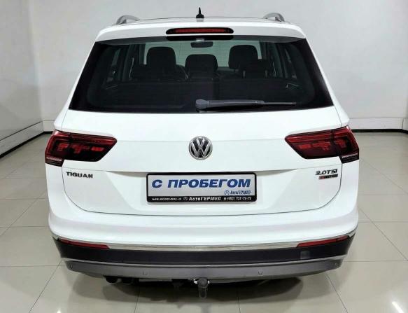 Volkswagen Tiguan II с пробегом 2017 года, цена 1 915 000 рублей, 245238 км, внедорожник, Автокод Объявления