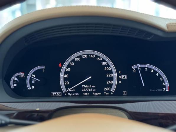 Mercedes-Benz S-Класс V (W221) Рестайлинг с пробегом 2012 года, цена 2 200 000 рублей, 227316 км, седан, Автокод Объявления