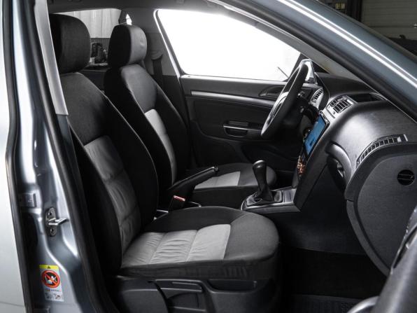 Skoda Octavia II (A5) с пробегом 2008 года, цена 499 000 рублей, 378144 км, лифтбек, Автокод Объявления