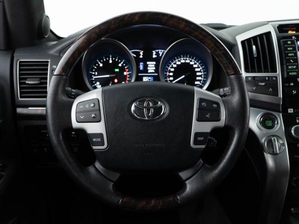 Toyota Land Cruiser 200 Series Рестайлинг 1 с пробегом 2013 года, цена 3 799 050 рублей, 284537 км, внедорожник, Автокод Объявления