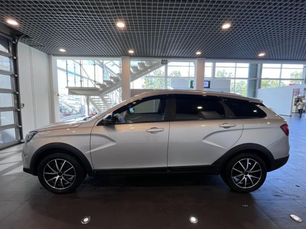 Lada (ВАЗ) Vesta I с пробегом 2020 года, цена 1 423 000 рублей, 46442 км, универсал, Автокод Объявления