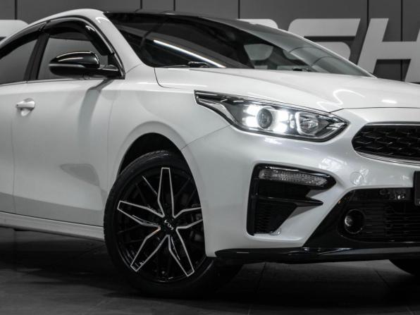 Kia Cerato IV с пробегом 2021 года, цена 2 359 000 рублей, 85822 км, седан, Автокод Объявления