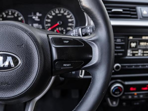 Kia Rio IV Рестайлинг с пробегом 2021 года, цена 1 245 000 рублей, 189207 км, хэтчбек, Автокод Объявления