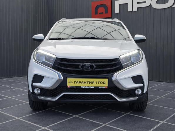 Lada (ВАЗ) XRAY I с пробегом 2019 года, цена 1 017 000 рублей, 131245 км, хэтчбек, Автокод Объявления