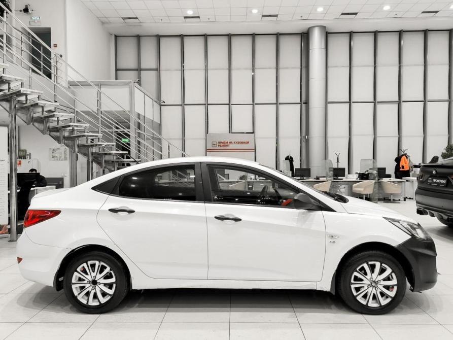 Hyundai Solaris I Казань  - изображение 5