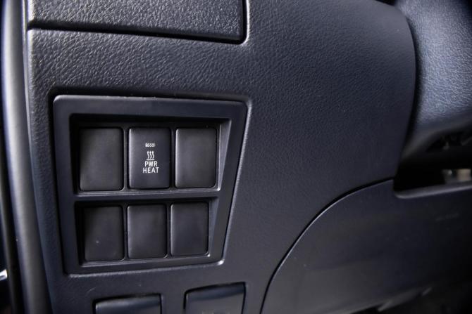 Toyota Hilux VIII с пробегом 2016 года, цена 3 299 000 рублей, 220145 км, offers.body_type.unknown, Автокод Объявления