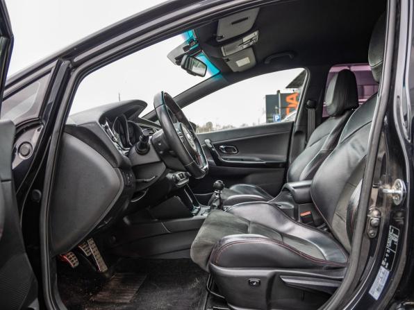 Kia Ceed GT I Рестайлинг с пробегом 2015 года, цена 1 339 000 рублей, 208046 км, хэтчбек, Автокод Объявления