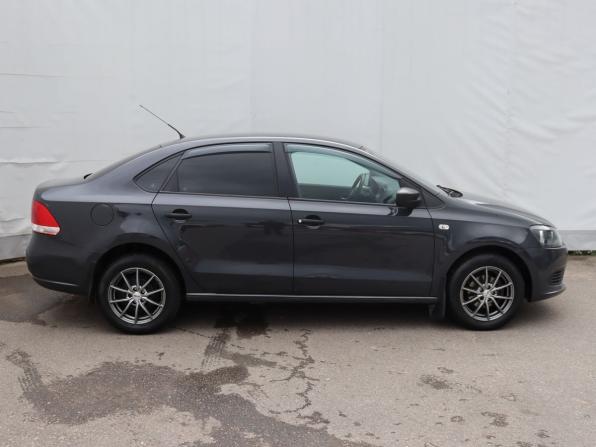Volkswagen Polo V с пробегом 2013 года, цена 675 000 рублей, 165895 км, седан, Автокод Объявления