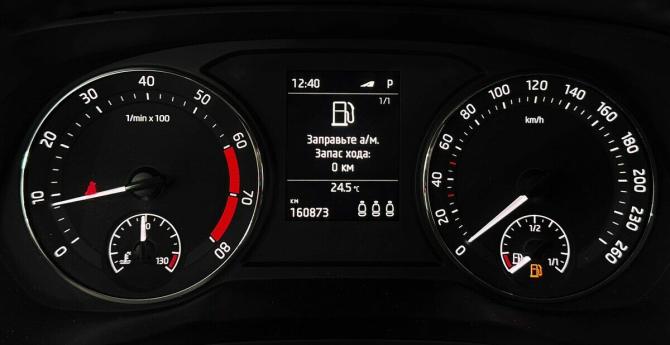 Skoda Octavia IV (A8) с пробегом 2021 года, цена 1 674 000 рублей, 160873 км, лифтбек, Автокод Объявления