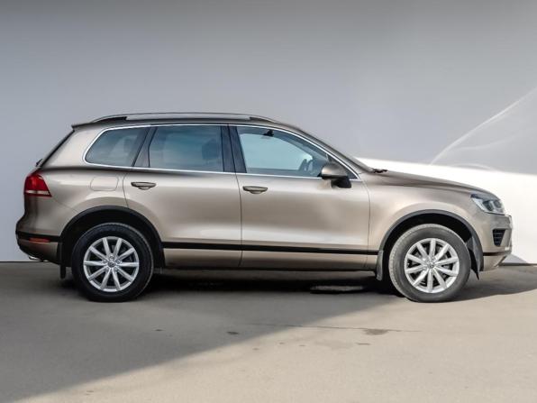 Volkswagen Touareg II Рестайлинг с пробегом 2016 года, цена 3 100 000 рублей, 94340 км, внедорожник, Автокод Объявления