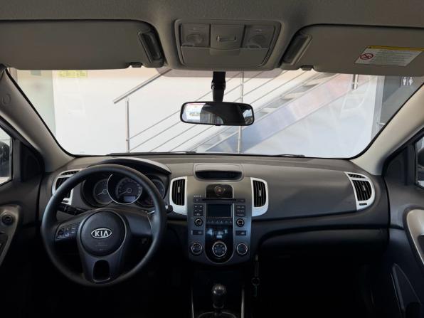 Kia Cerato II с пробегом 2011 года, цена 679 900 рублей, 203000 км, седан, Автокод Объявления