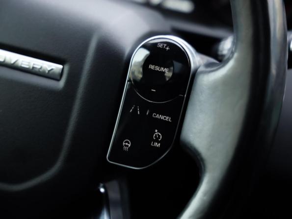 Land Rover Discovery V с пробегом 2019 года, цена 2 974 000 рублей, 134346 км, внедорожник, Автокод Объявления