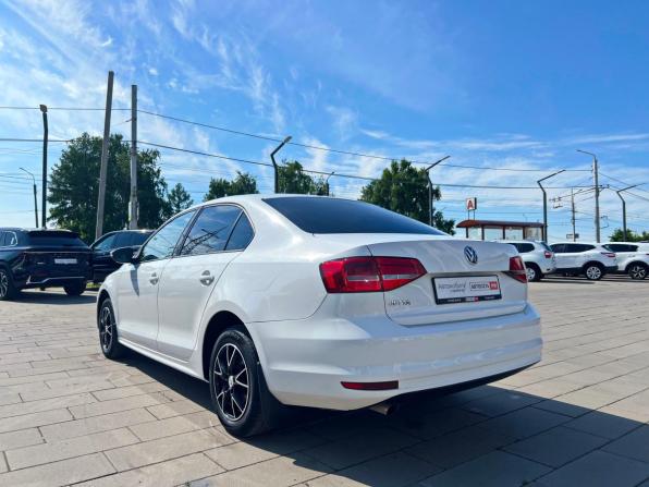 Volkswagen Jetta VI Рестайлинг с пробегом 2015 года, цена 1 085 000 рублей, 191446 км, седан, Автокод Объявления