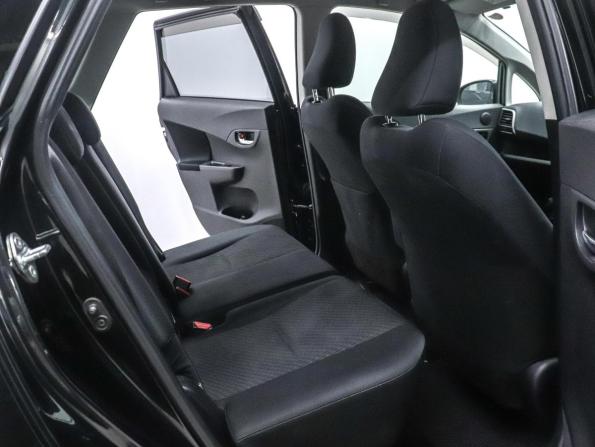 Toyota Ractis II с пробегом 2011 года, цена 790 000 рублей, 92260 км, хэтчбек, Автокод Объявления