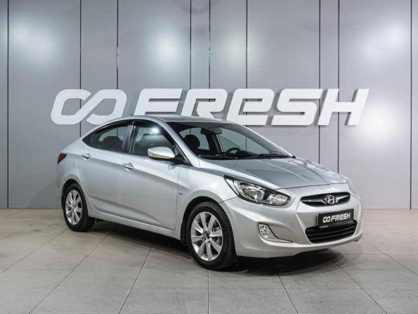 Hyundai Solaris I с пробегом 2013 года, цена 969 000 рублей, 142241 км, седан, Автокод Объявления