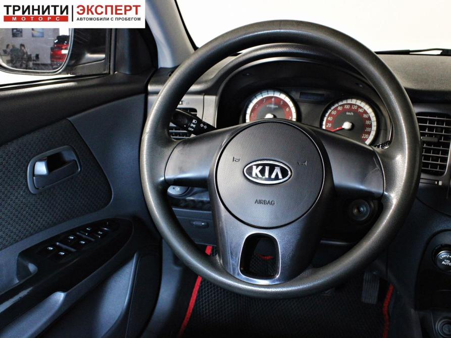 Kia Rio II Рестайлинг Белгород  - изображение 12