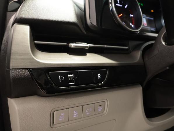 Kia Carnival IV с пробегом 2021 года, цена 3 550 000 рублей, 78000 км, минивэн, Автокод Объявления