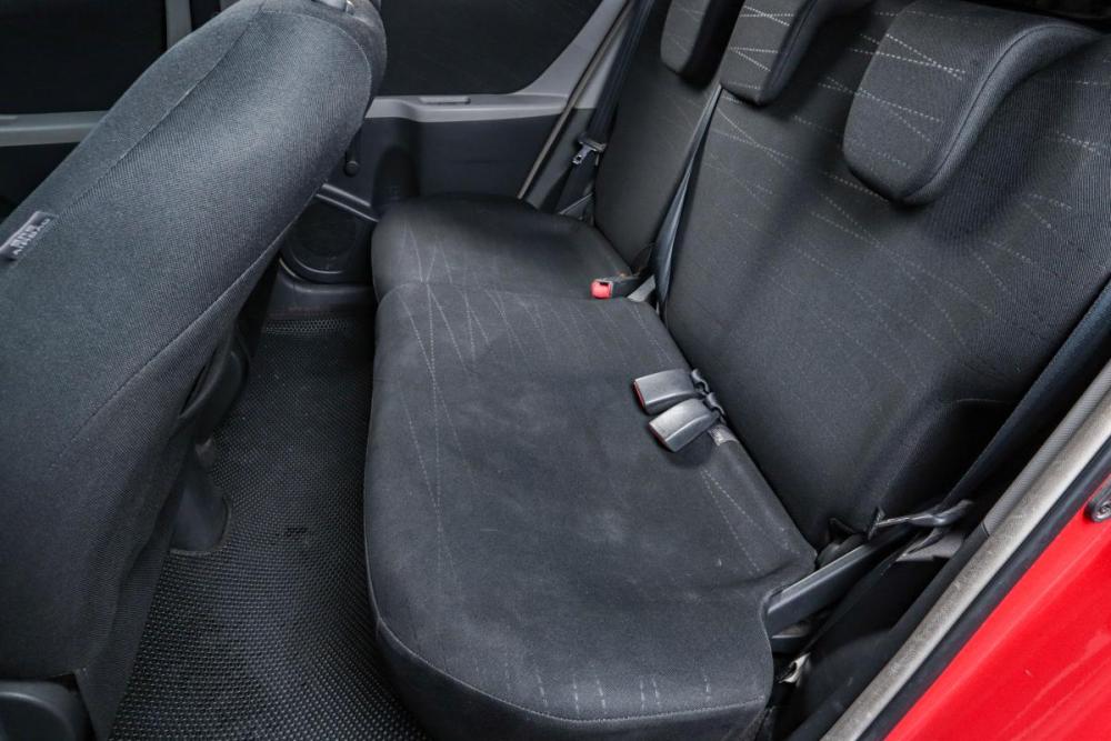 Toyota Yaris II Челябинск  - изображение 18