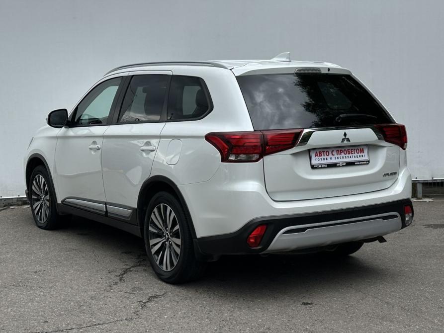 Mitsubishi Outlander III Рестайлинг 3 Москва  - изображение 7