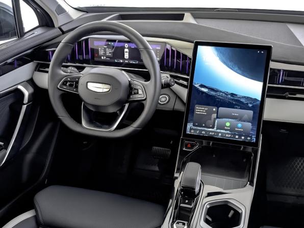 Geely Atlas II с пробегом 2025 года, цена 3 240 000 рублей, 10094 км, внедорожник, Автокод Объявления