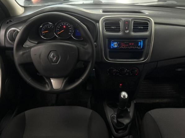 Renault Logan II с пробегом 2014 года, цена 730 000 рублей, 113209 км, седан, Автокод Объявления