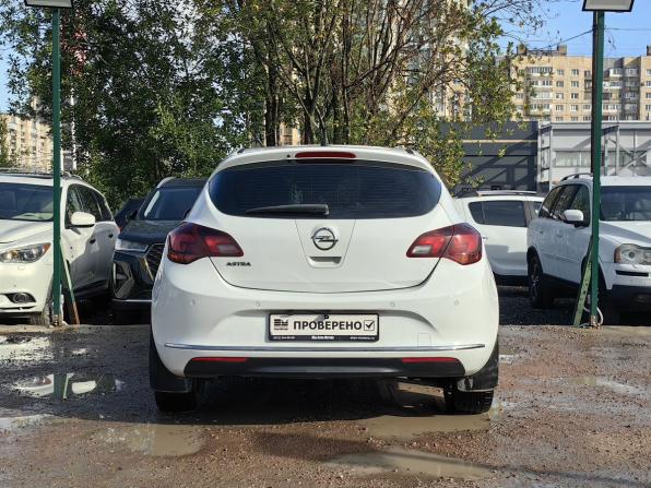 Opel Astra J Рестайлинг с пробегом 2013 года, цена 629 000 рублей, 168246 км, хэтчбек, Автокод Объявления