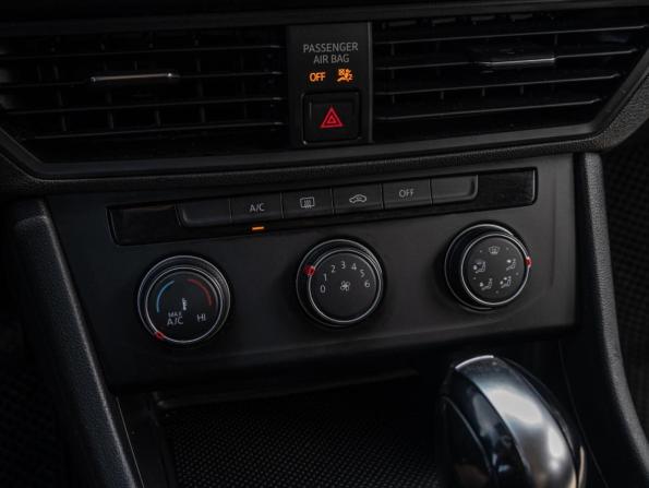 Volkswagen Jetta VII с пробегом 2019 года, цена 1 480 000 рублей, 213252 км, седан, Автокод Объявления