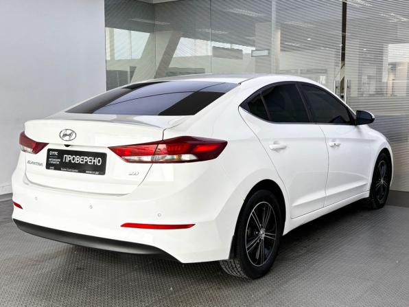Hyundai Elantra VI (AD) с пробегом 2016 года, цена 1 300 000 рублей, 181455 км, седан, Автокод Объявления