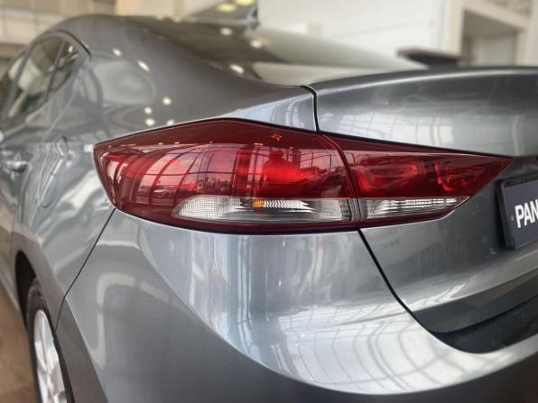 Hyundai Elantra VI (AD) с пробегом 2018 года, цена 1 395 000 рублей, 127897 км, седан, Автокод Объявления