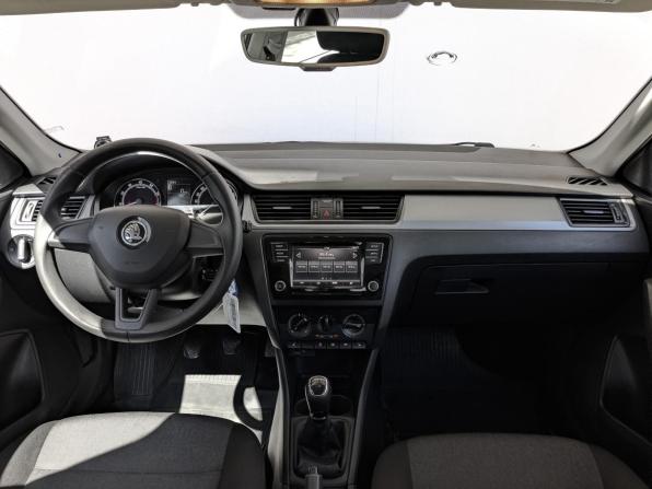 Skoda Rapid I Рестайлинг с пробегом 2019 года, цена 900 000 рублей, 122900 км, лифтбек, Автокод Объявления