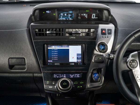 Toyota Prius Alpha I (ZVW40/41) Рестайлинг с пробегом 2015 года, цена 1 340 300 рублей, 161170 км, универсал, Автокод Объявления