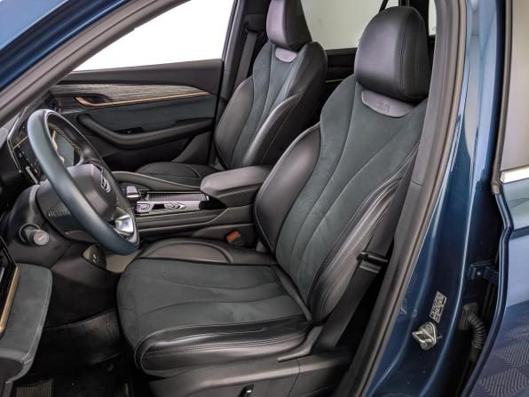 Geely Xingyue L I с пробегом 2023 года, цена 2 700 000 рублей, 96950 км, внедорожник, Автокод Объявления