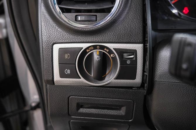 Opel Antara I Рестайлинг с пробегом 2013 года, цена 1 169 000 рублей, 125000 км, внедорожник, Автокод Объявления