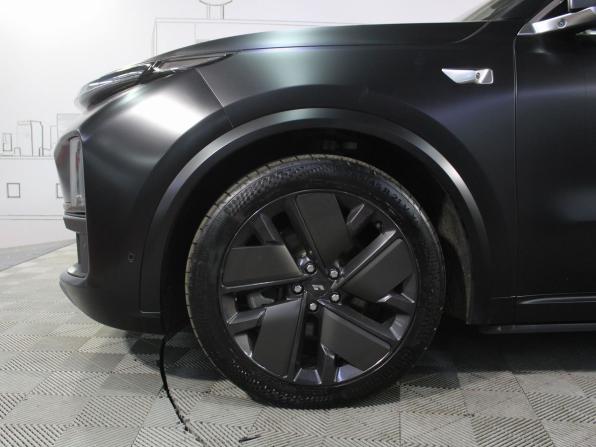 Li Auto (Lixiang) L9 I с пробегом 2023 года, цена 6 400 000 рублей, 56000 км, внедорожник, Автокод Объявления