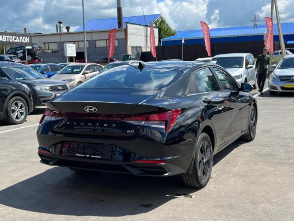 Hyundai Elantra VII (CN7) с пробегом 2021 года, цена 2 350 000 рублей, 21950 км, седан, Автокод Объявления