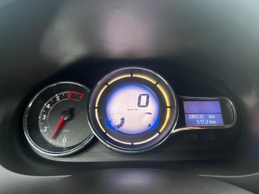 Renault Fluence I Рестайлинг Стерлитамак  - изображение 16
