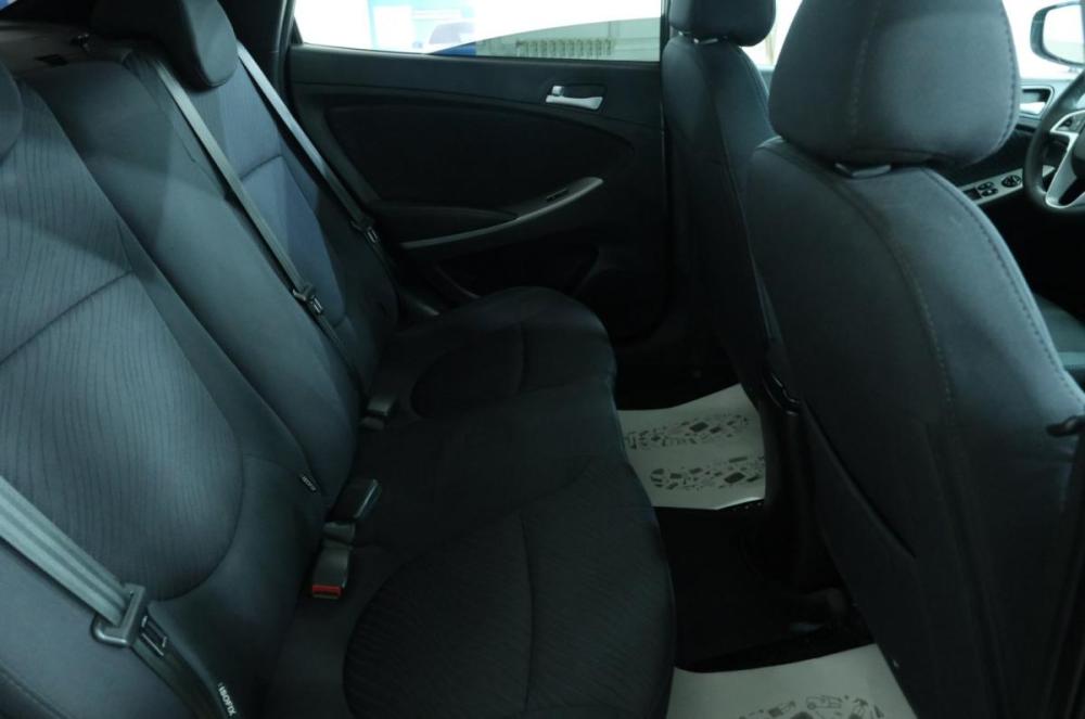 Hyundai Solaris I Рестайлинг Омск  - изображение 21